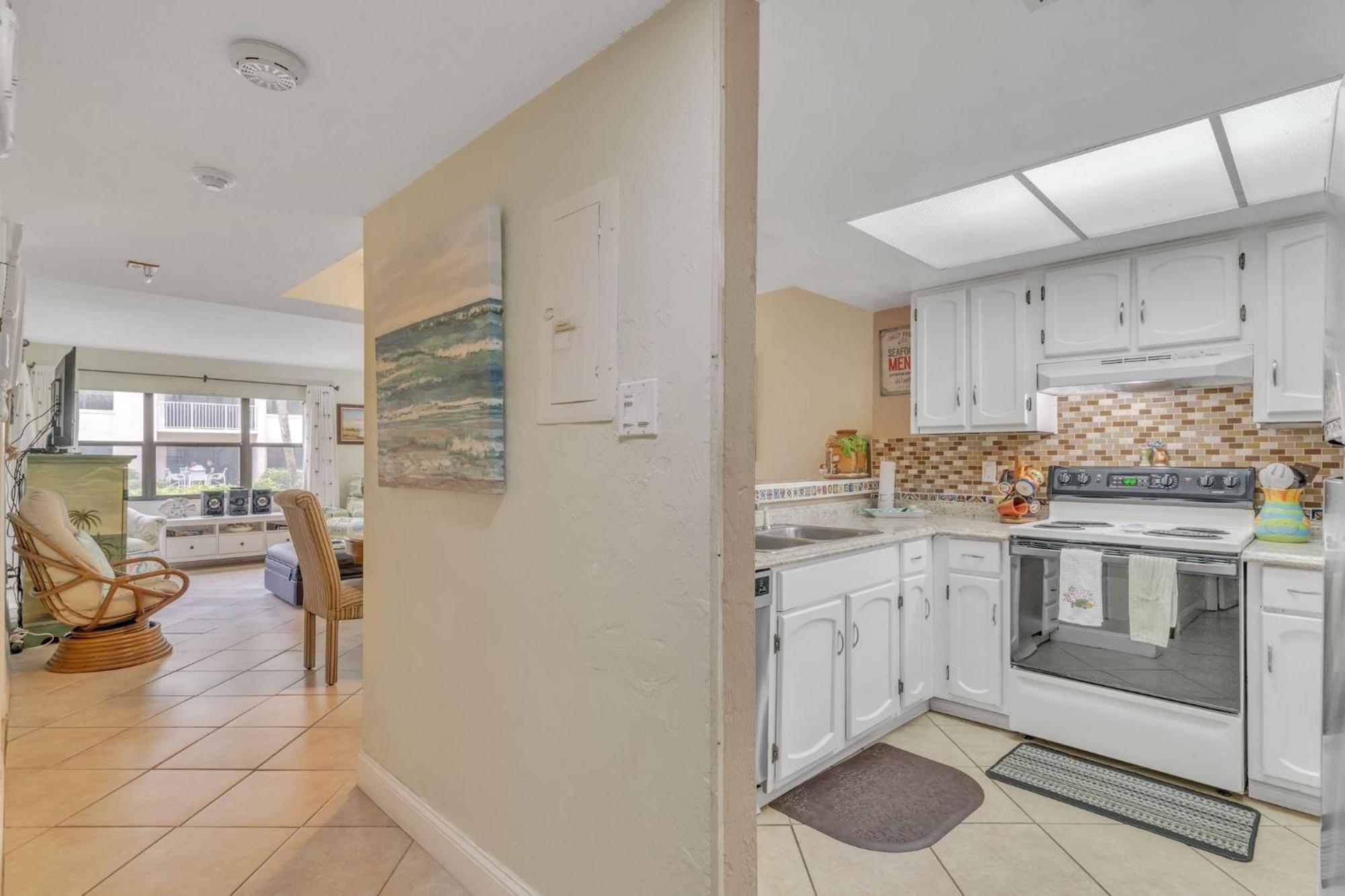 Cute 1Br Condo Directly On Beach Condo New Smyrna Beach Bagian luar foto